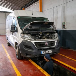 Taller mecánico para camiones MGD Taller mecánico para camiones MGD